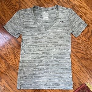 Grey Nike Dri-Fit Tee (XS)